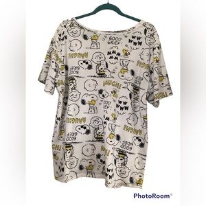 Peanuts Charlie Brown T-shirt